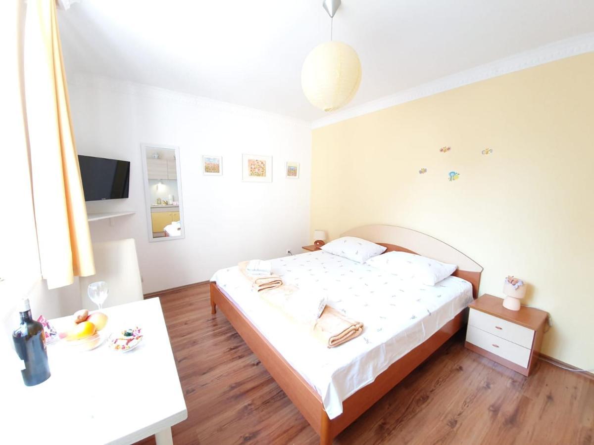Apartament Dabar *